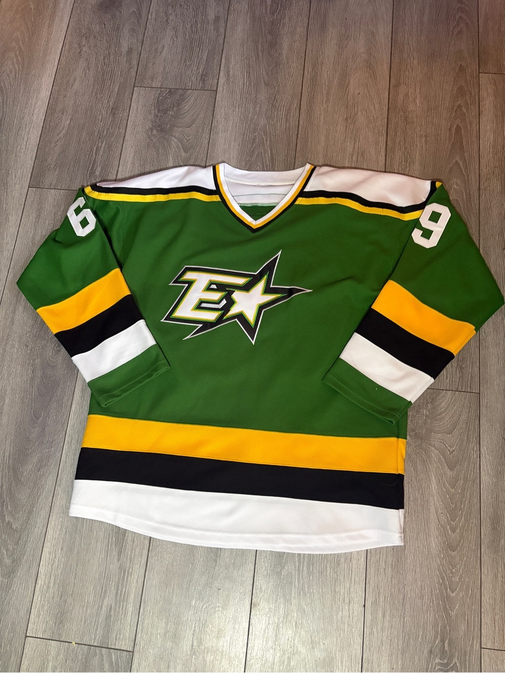 Letterkenny Shoresy 69 Eagles Hockey Jersey Green Yellow Mens Extra Large